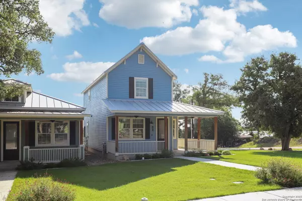 New Braunfels, TX 78130,295 East  Ave