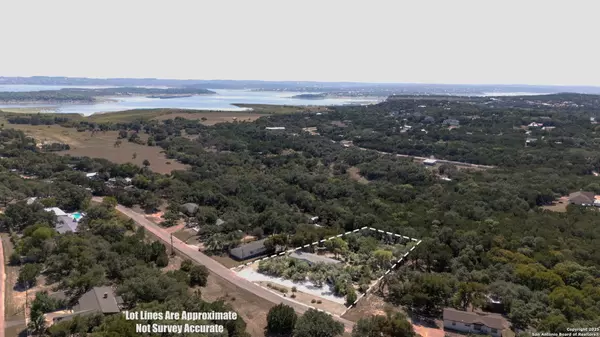 1332 Sorrel Creek, Canyon Lake, TX 78133
