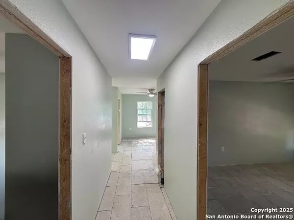 Laredo, TX 78040,2320 Burnside St