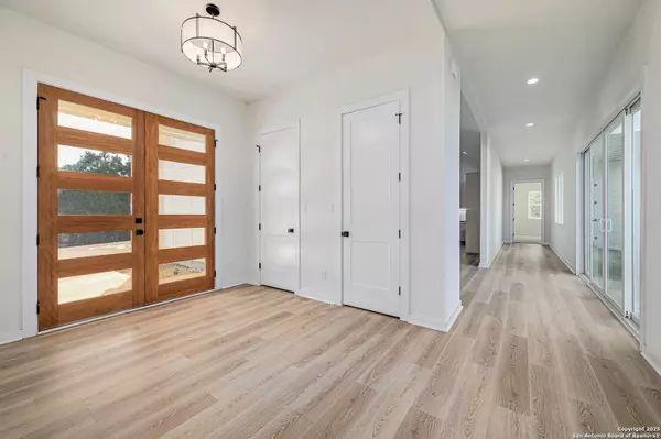 Fischer, TX 78623,431 Lets Roll Drive