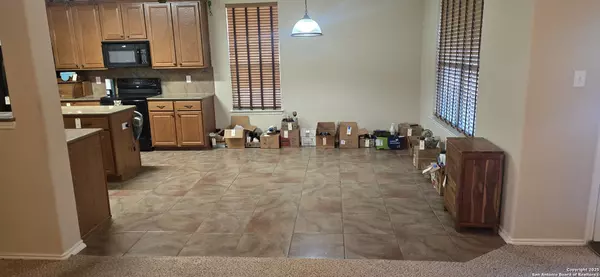 San Antonio, TX 78255,8343 Bordeaux Bay