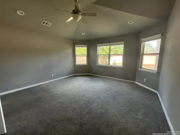 San Antonio, TX 78254,7906 Mahala Blf