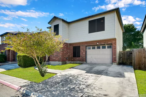 San Antonio, TX 78240,8907 Breezefield