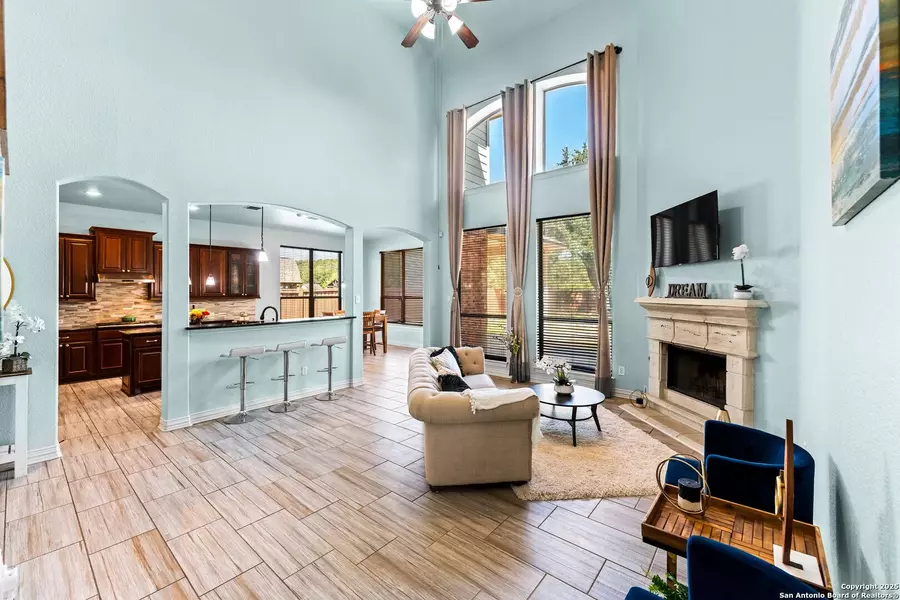 11407 MASSIVE MT, Helotes, TX 78023-3523