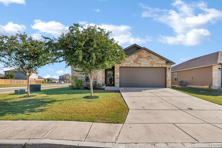 2277 Kolibri Way, New Braunfels, TX 78130