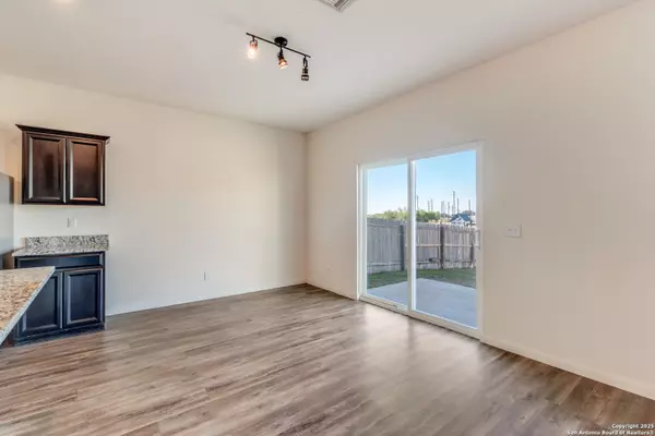 St Hedwig, TX 78152,4911 Morning Graze