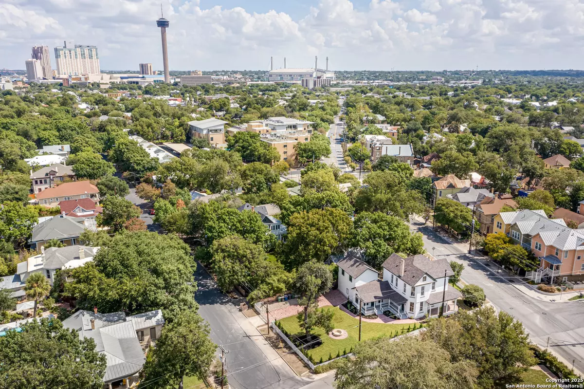 San Antonio, TX 78210,1231 S Alamo