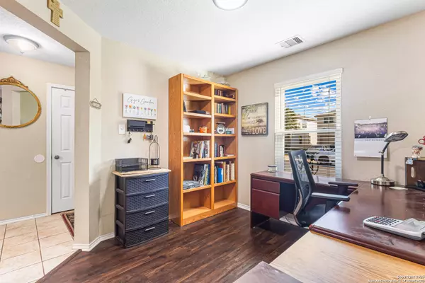 San Antonio, TX 78239,7503 Cedar Farm