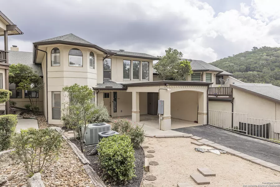 105 Tapatio Dr E UNIT 105, Boerne, TX 78006