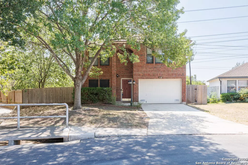 San Antonio, TX 78247,16311 Persimmon Well