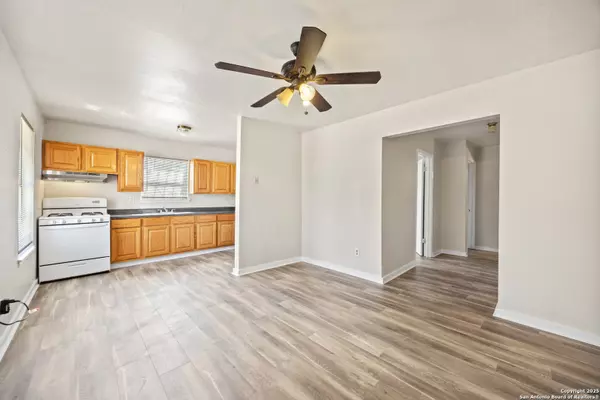 1115 Cullin Avenue, San Antonio, TX 78221
