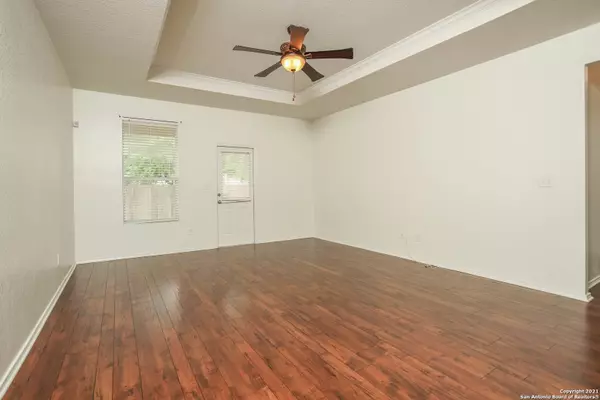 San Antonio, TX 78254,8947 Oakwood Park
