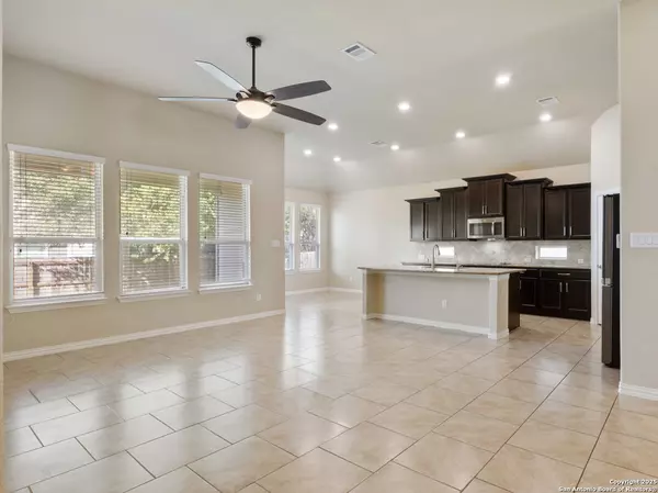 Schertz, TX 78108,209 Fernwood