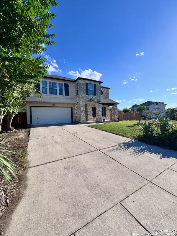 9102 VICTORY PASS DR, San Antonio, TX 78240-4027