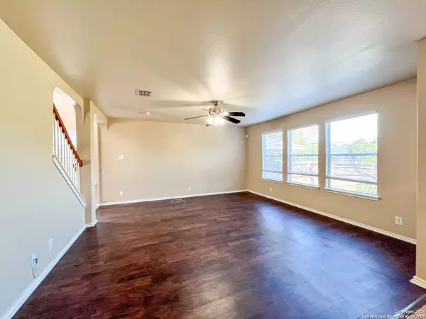 New Braunfels, TX 78130-3044,218 VAL VERDE DR