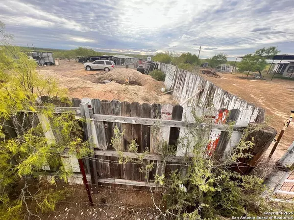 Laredo, TX 78043,1 ACRE 79 TRACT Las Pilas Rd