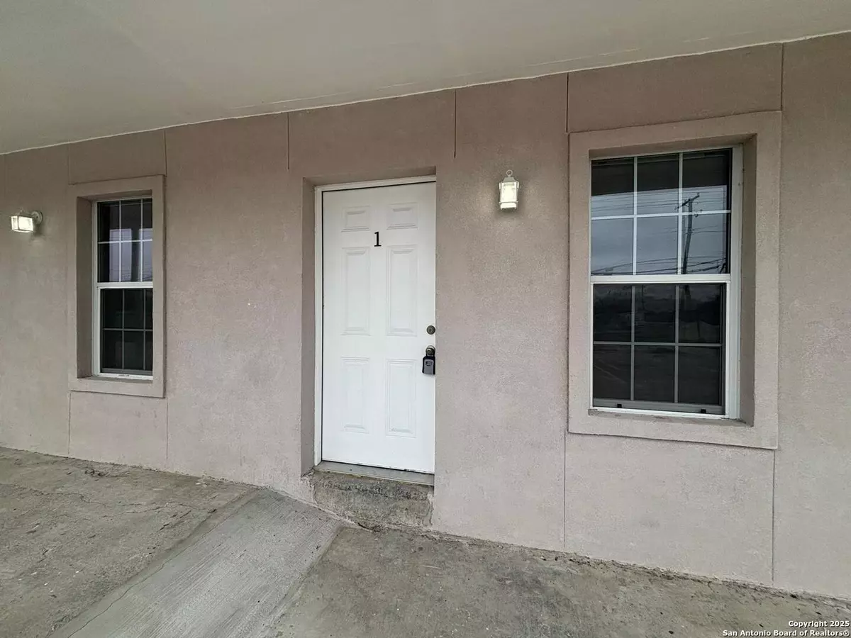 Laredo, TX 78041,1303 Philadelphia St UNIT 1