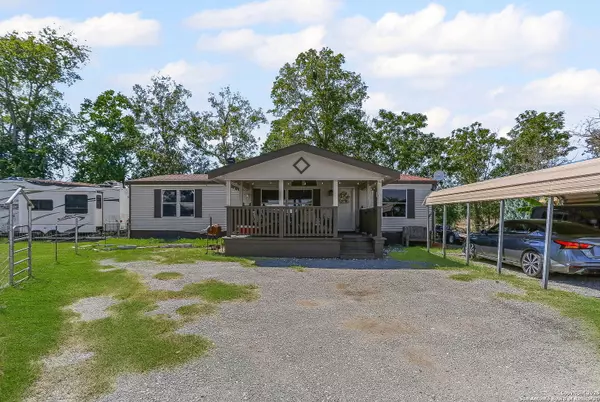 Atascosa, TX 78002,12925 Luckey Rd