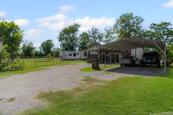 Atascosa, TX 78002,12925 Luckey Rd