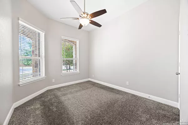 San Antonio, TX 78254,12510 Hillside Ranch