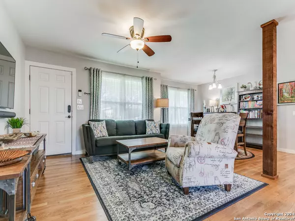 San Antonio, TX 78209-4833,107 BLAKELEY DR