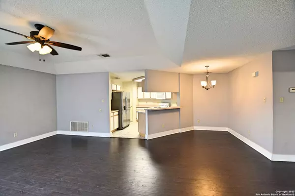 New Braunfels, TX 78130,1280 summerwood