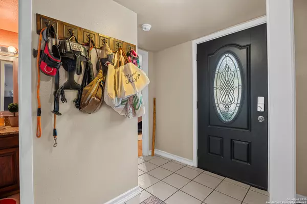San Antonio, TX 78250,8510 timberbriar