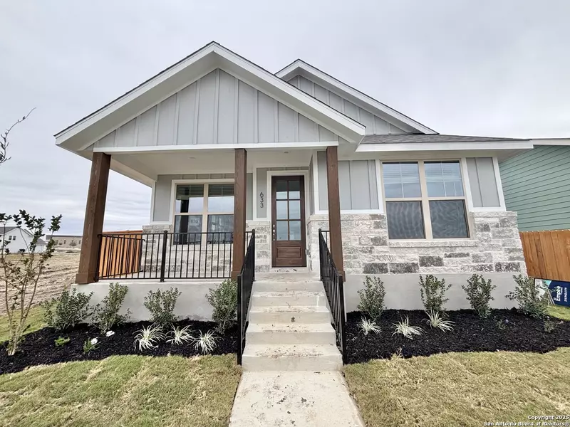 633 Salamander St, San Marcos, TX 78666