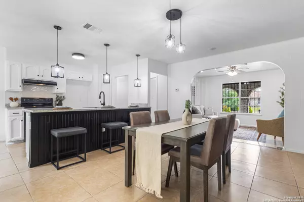 San Antonio, TX 78220,4631 Kay ann