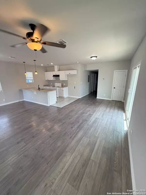 San Antonio, TX 78221,5010 Lucinda