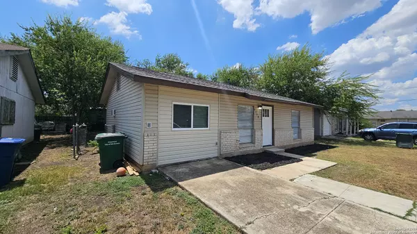 San Antonio, TX 78227,6750 Middle Oaks