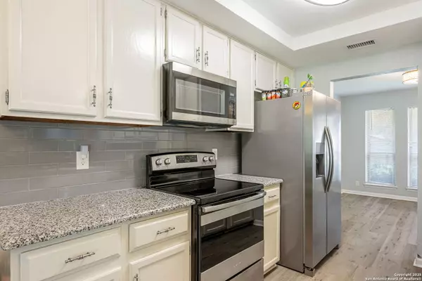 San Antonio, TX 78250,5638 Timber Wagon