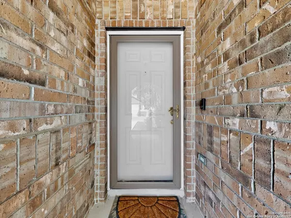 San Antonio, TX 78245,1827 Aspen Silver