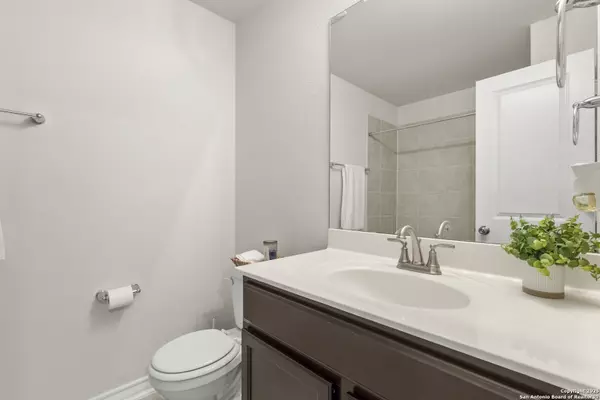 San Antonio, TX 78252,6523 hoffman