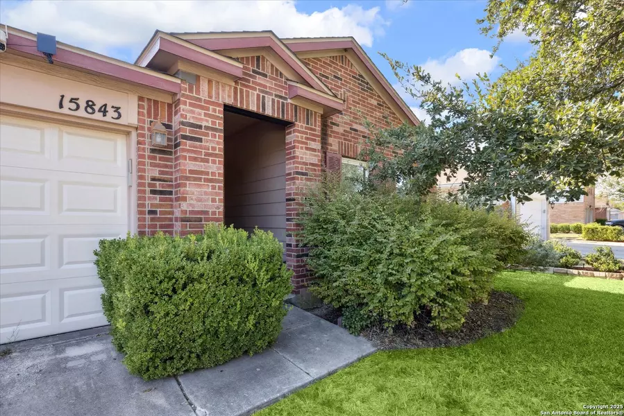 15843 Brisbane, Selma, TX 78154