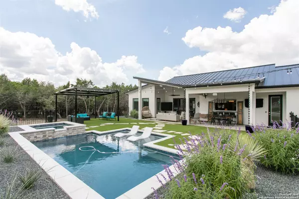 Kerrville, TX 78028,845 Coronado