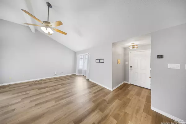 San Antonio, TX 78250,6522 Forest