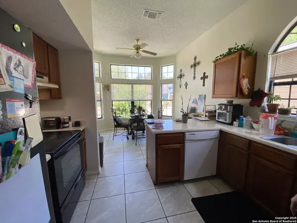 San Antonio, TX 78250,9346 Village Lance