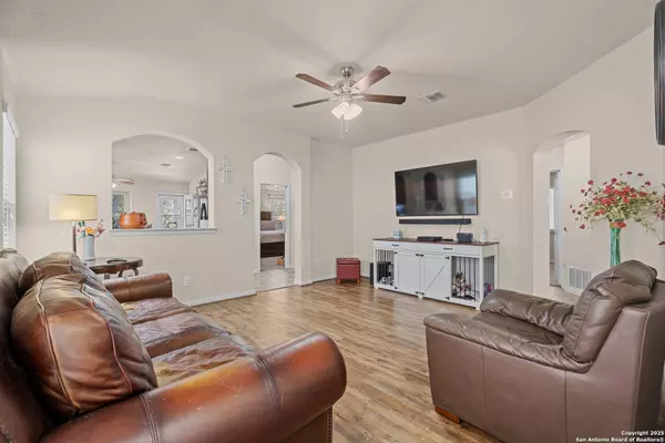 New Braunfels, TX 78130,2423 Chad