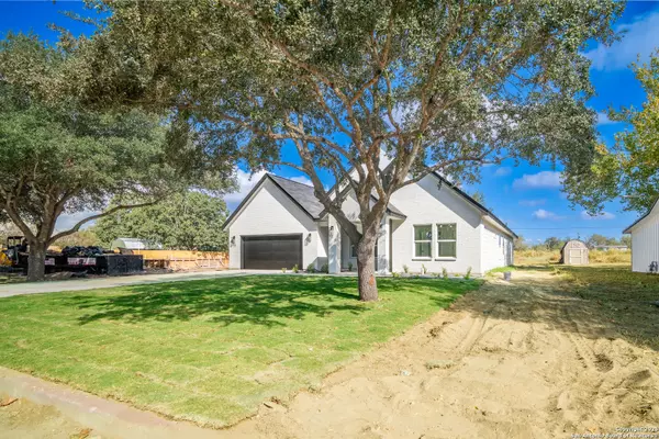 Lytle, TX 78052,15125 norvell