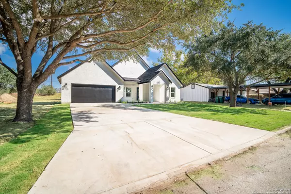 Lytle, TX 78052,15125 norvell