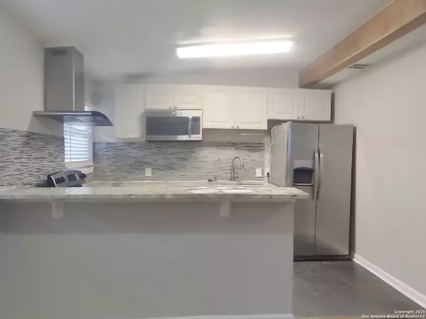 San Antonio, TX 78209,244 Emporia