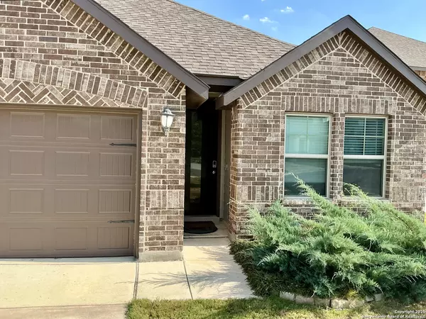 San Antonio, TX 78245,1540 Arcadian Lily