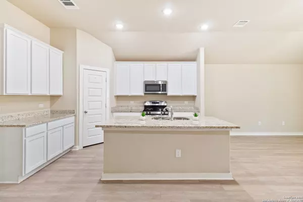 San Antonio, TX 78253,12307 Tower Forest