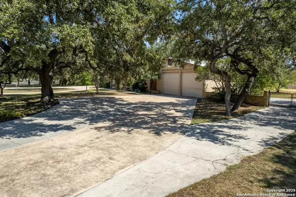 San Antonio, TX 78254,15318 Geronimo