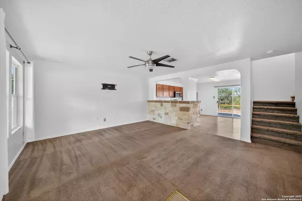 San Antonio, TX 78252,6819 Dulce Meadow