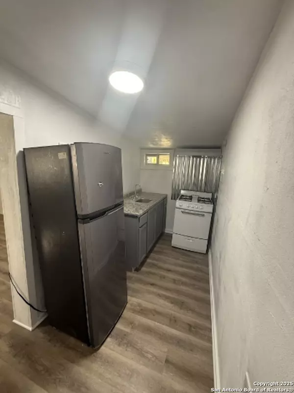 San Antonio, TX 78204,110 Morrow UNIT C