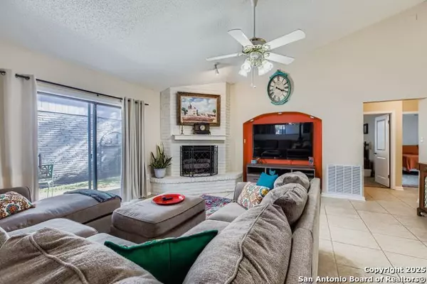 San Antonio, TX 78230,11702 Whisper Dew