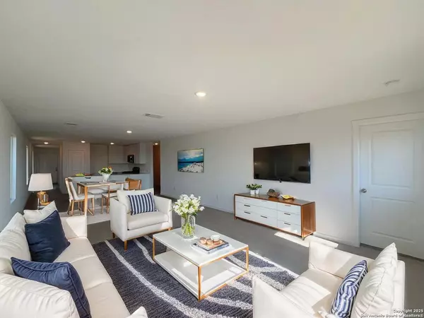 Converse, TX 78109,1922 Musk Rose