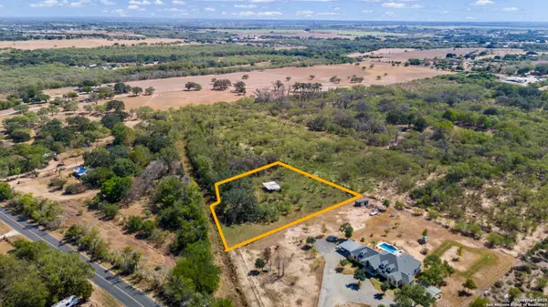 Lytle, TX 78052,14398 Greenwood